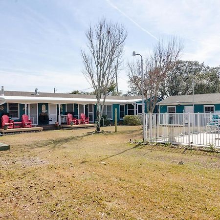 The Pelican Hidden Treasure Inn Room 2 By Bryant Real Estate Kure Beach Dış mekan fotoğraf